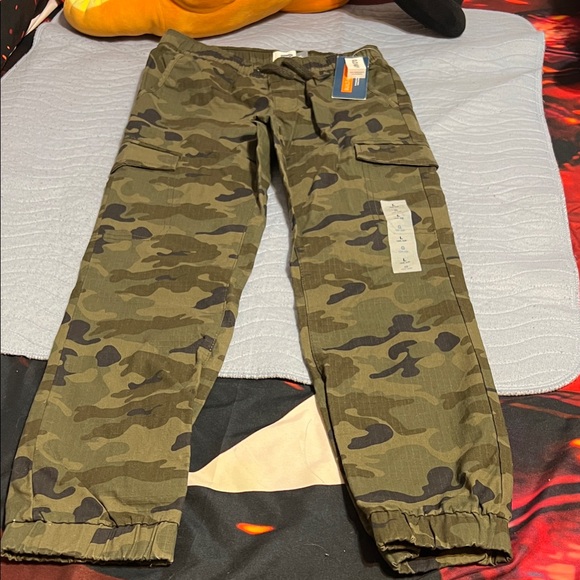 Old Navy Other - Old Navy Camouflage Joggers for Kids